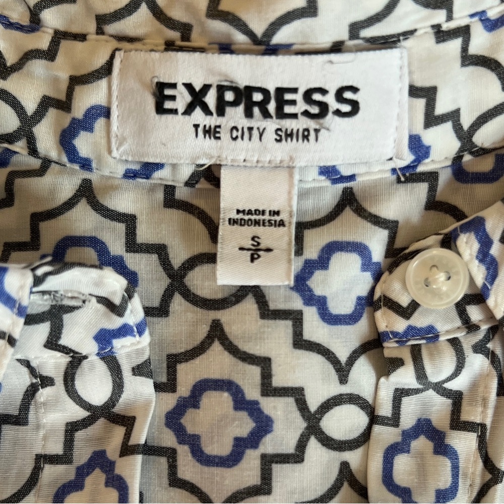 Size small patterned button-up shirt from Express - Picture 6 of 6